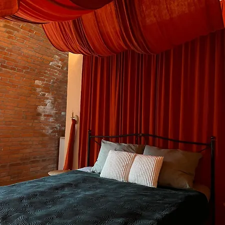 Проживание в семье Na Pevnosti